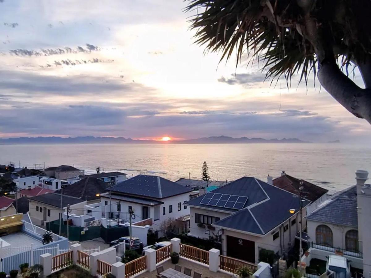 The Dragon Tree Guesthouse Kalk Bay Εξωτερικό φωτογραφία