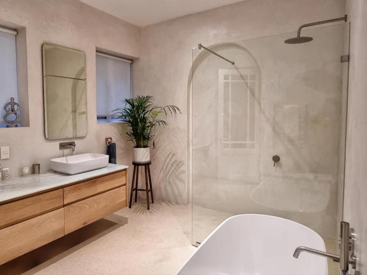 The Dragon Tree Guesthouse Kalk Bay Εξωτερικό φωτογραφία