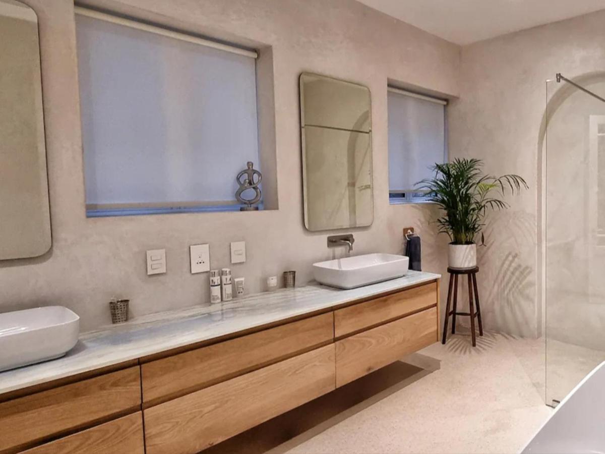 The Dragon Tree Guesthouse Kalk Bay Εξωτερικό φωτογραφία